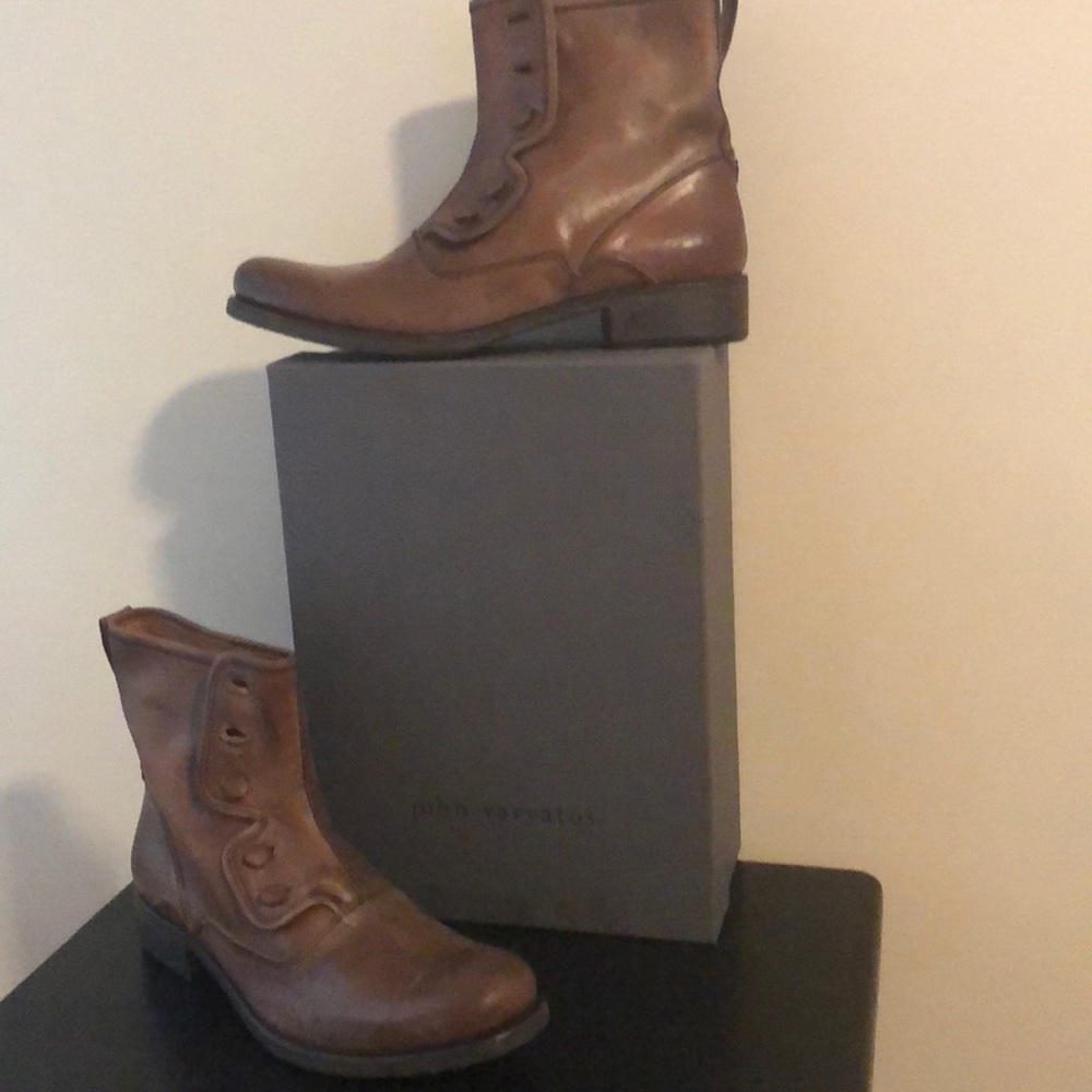 Brand New In Box John Varvatos Bowery Button Boot